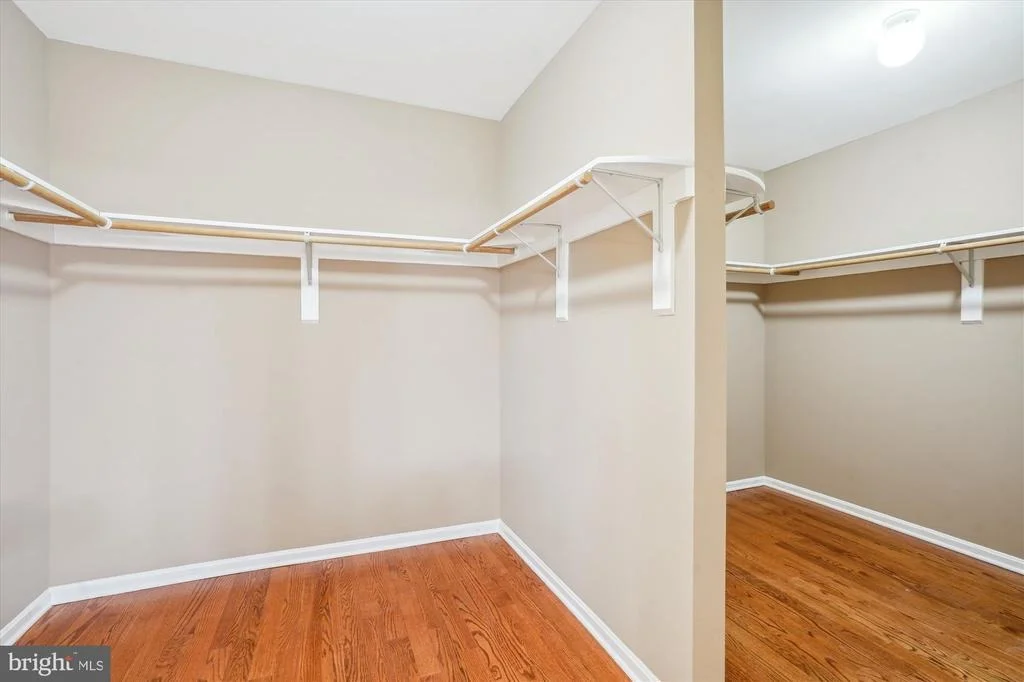 Photo of 18604 WILLOW OAK DRIVE