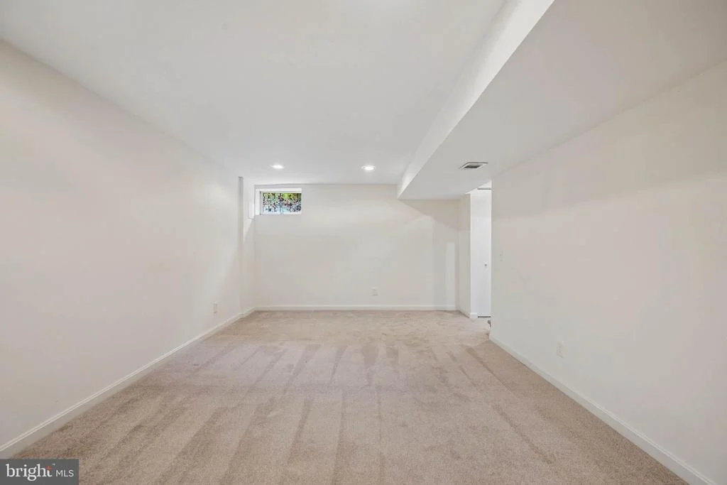 Photo of 1432 REDFERN AVENUE