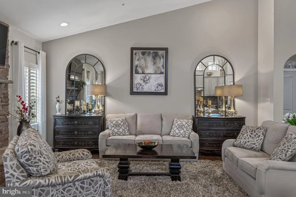 Photo of 1123 LONG FARM CIRCLE