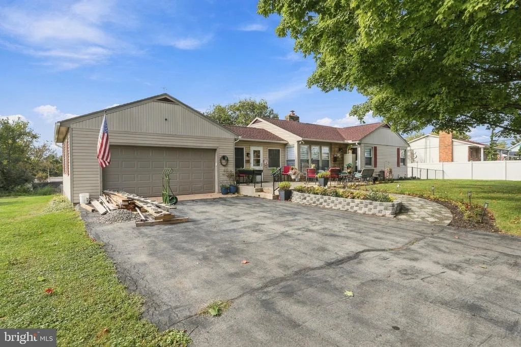 Photo of 357 DAYCOTAH AVENUE