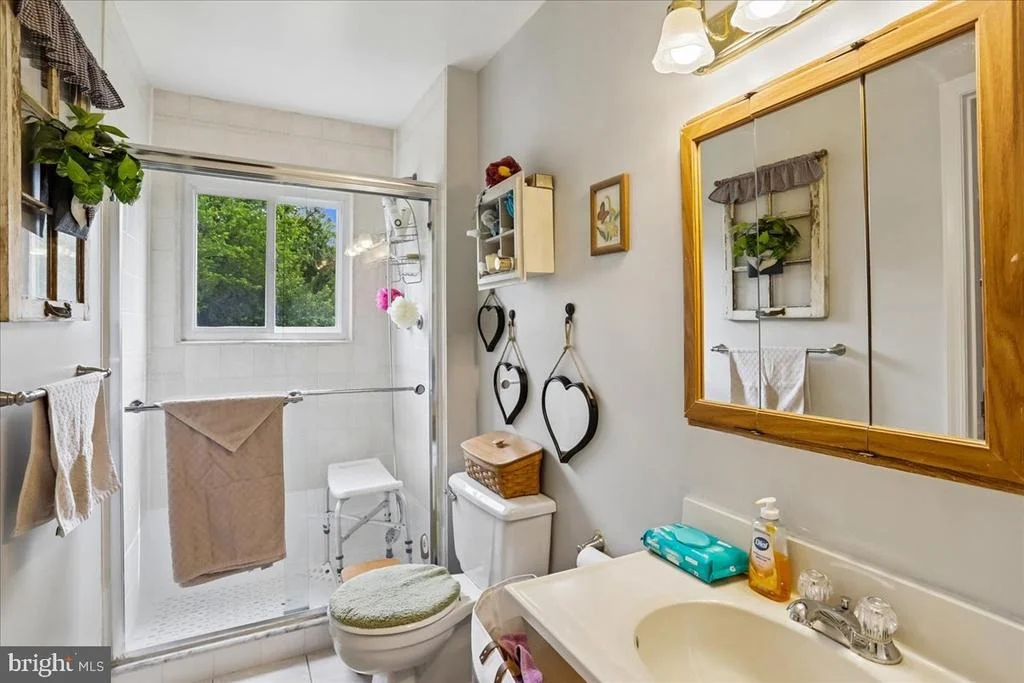 Photo of 12622 EASTBOURNE DRIVE