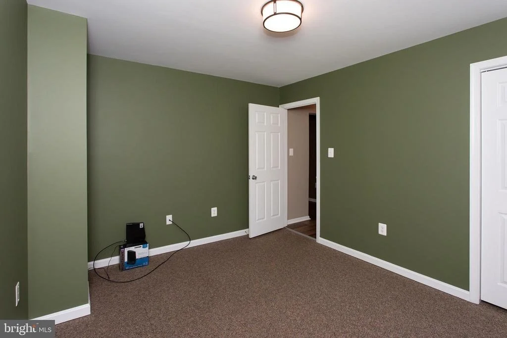 Photo of 540 THUNDERBIRD DRIVE