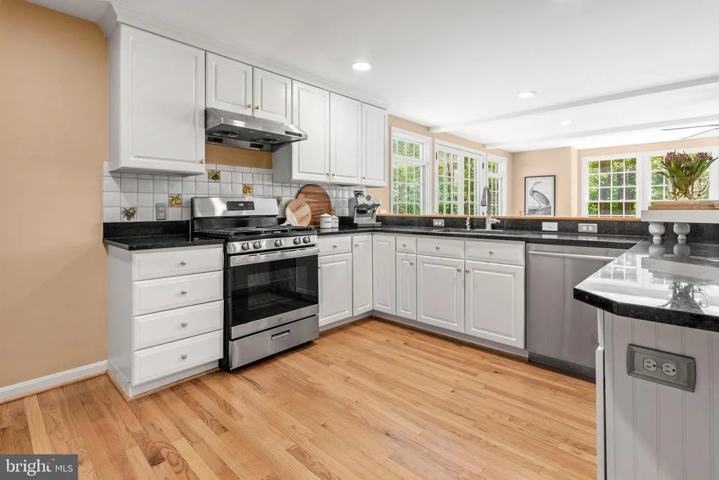 Photo of 1754 LONG GREEN DRIVE