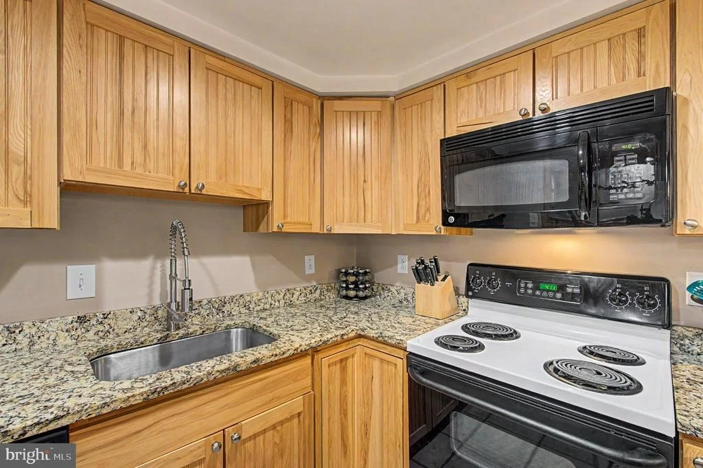 Photo of 80 N RIDGE ROAD