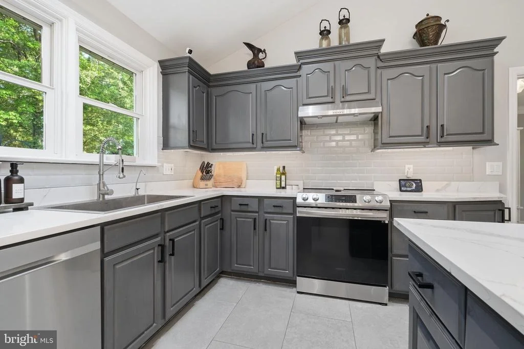 Photo of 607 MCKEAN ROAD