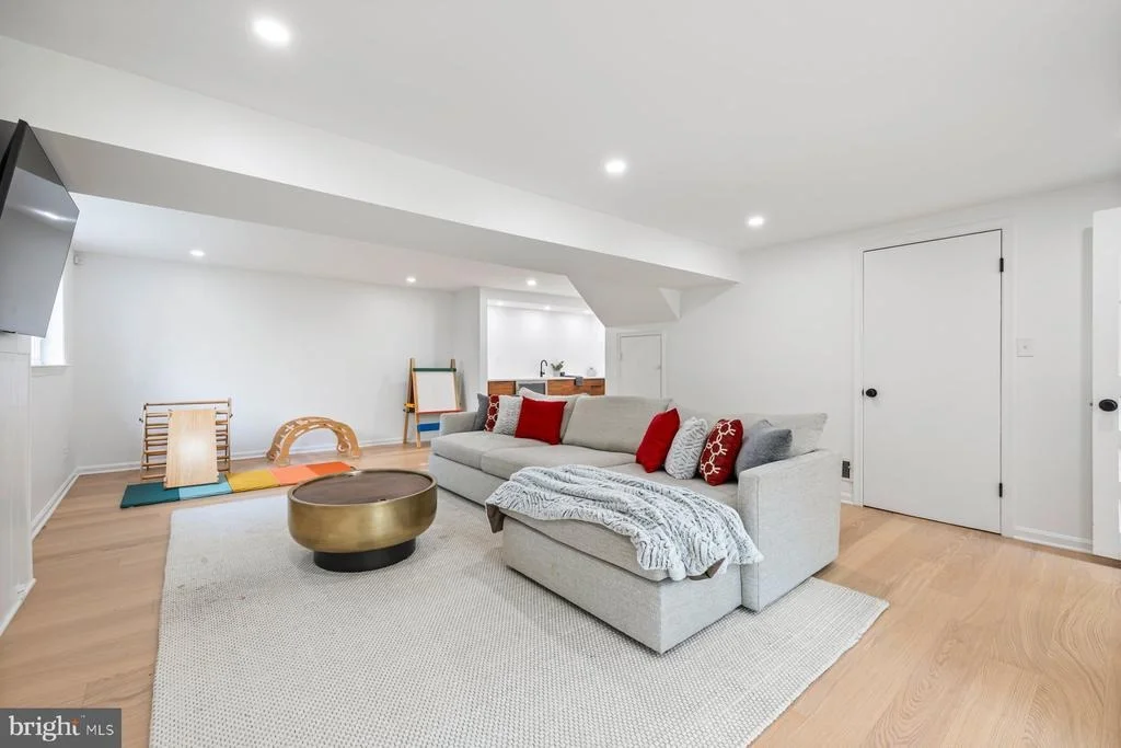 Photo of 4100 SPRUELL DRIVE