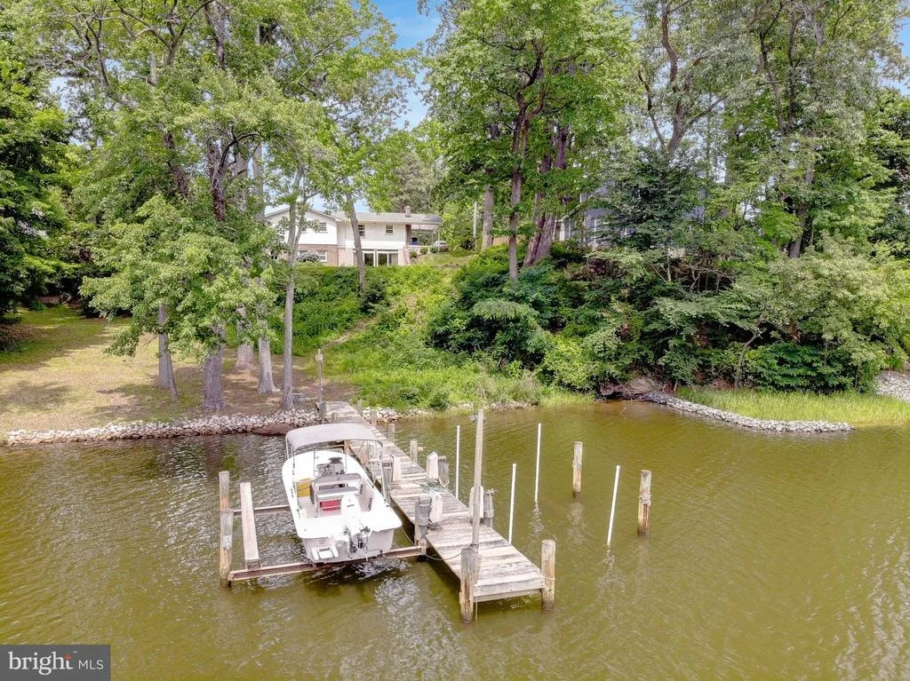 Photo of 3088 TUDOR HALL ROAD
