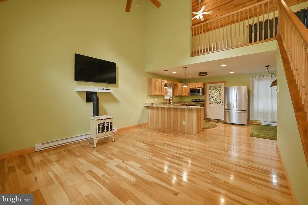 Photo of 96 WHISPERING WAY