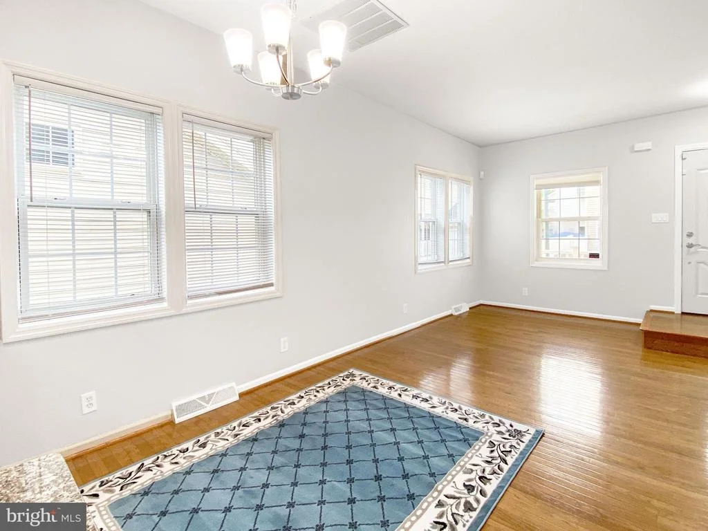 Photo of 7316 JUBILEE CIRCLE