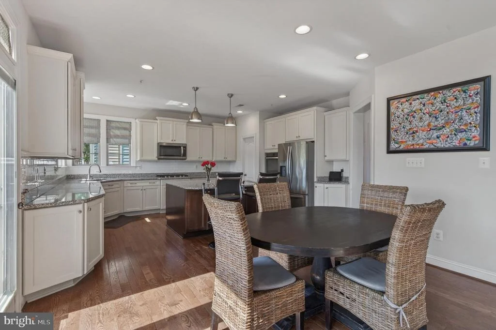 Photo of 1135 DARGON QUARRY LANE