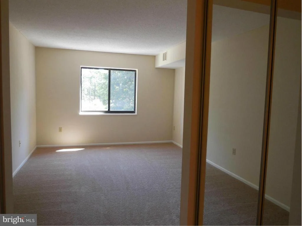 Photo of Unit 1223 at 15101 INTERLACHEN DRIVE