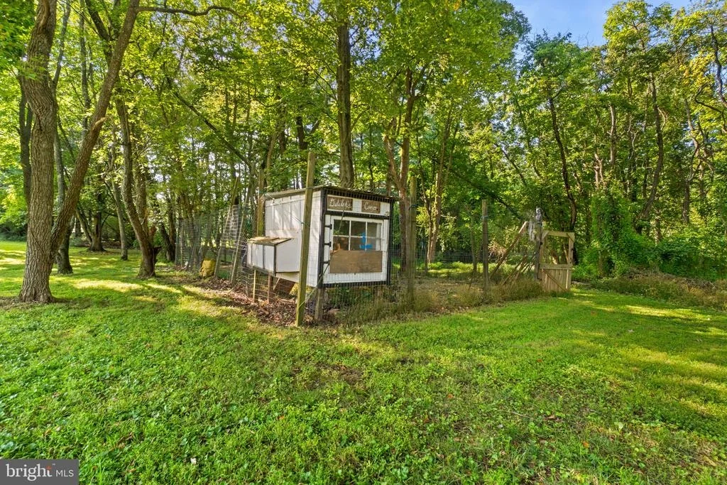 Photo of 839 CHANTER DRIVE