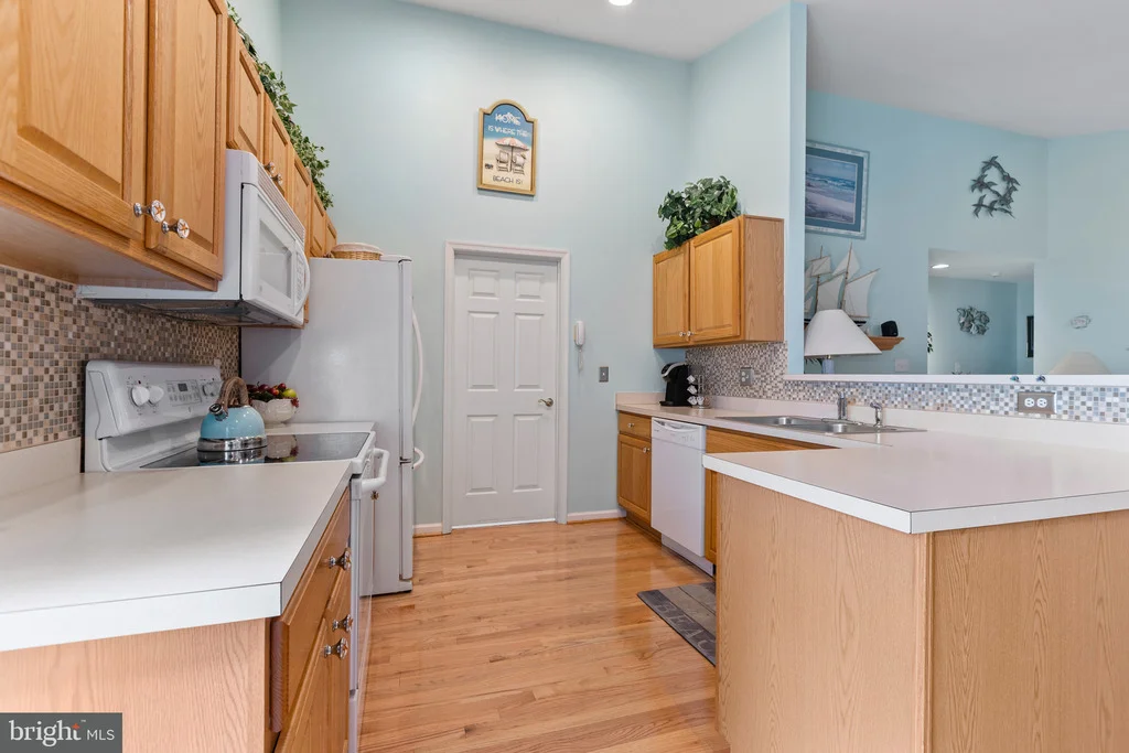 Photo of 32618 SEAVIEW LOOP