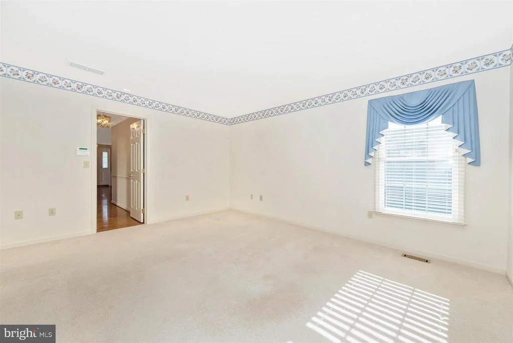 Photo of 1015 BEXHILL DRIVE