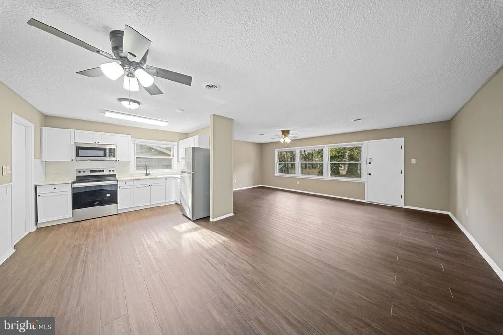 Photo of 19 BELHURST LANE