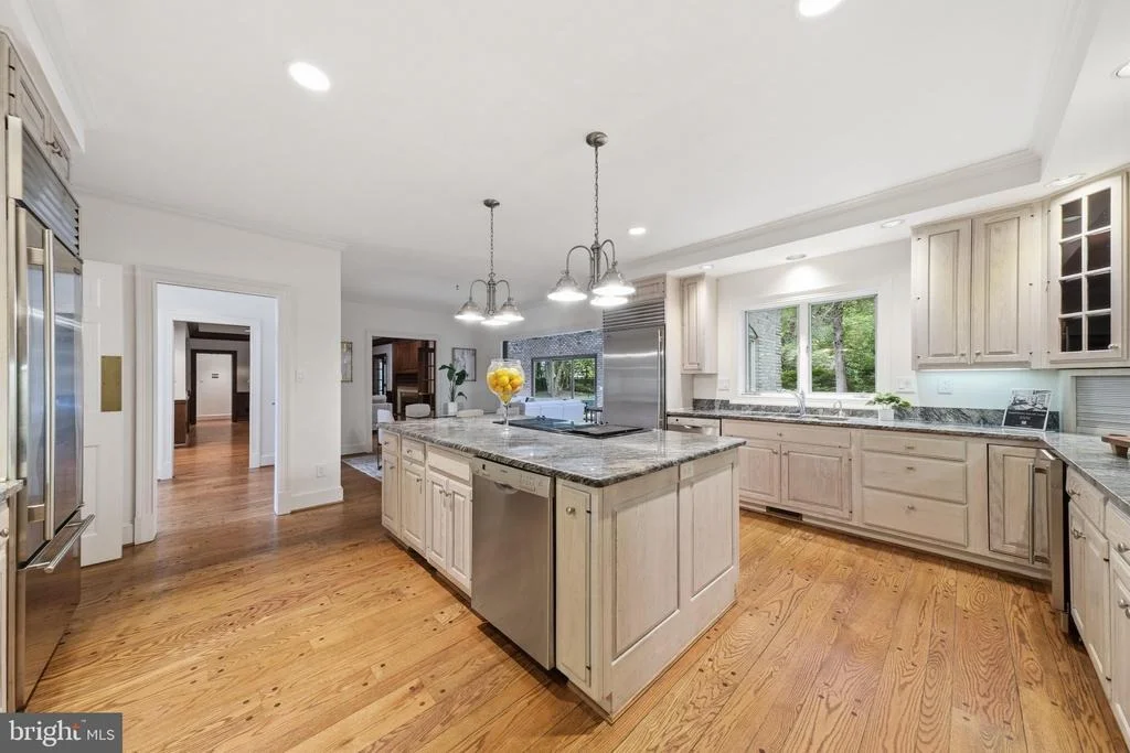 Photo of 9801 BENTCROSS DRIVE