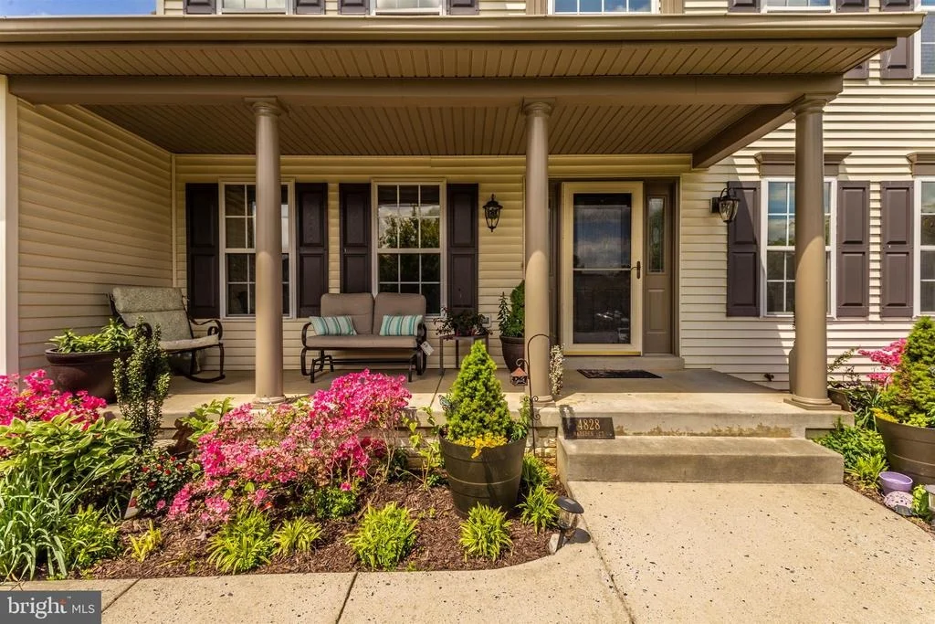 Photo of 4828 MARSDEN COURT
