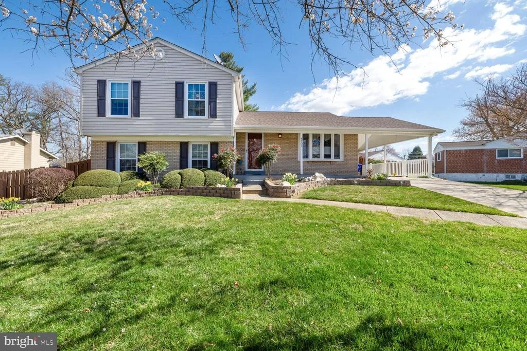 Photo of 4703 IRIS PLACE