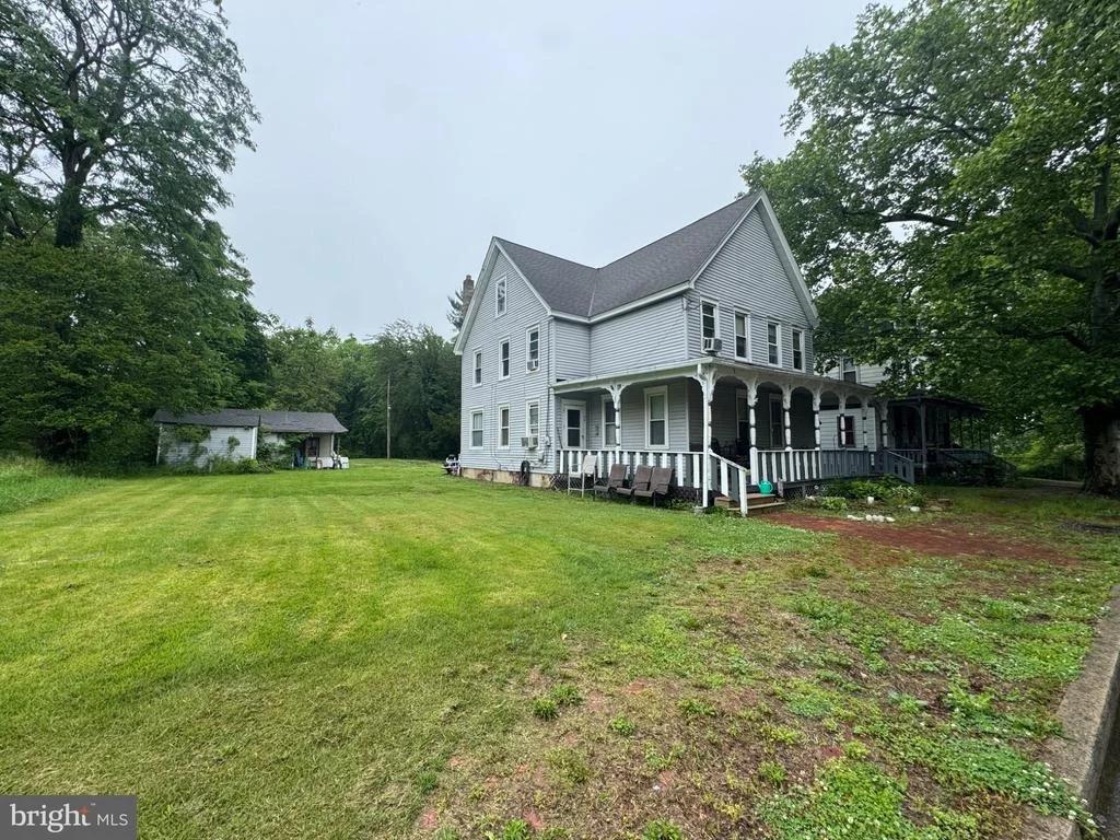 Photo of 27-29 SEVENTH STREET