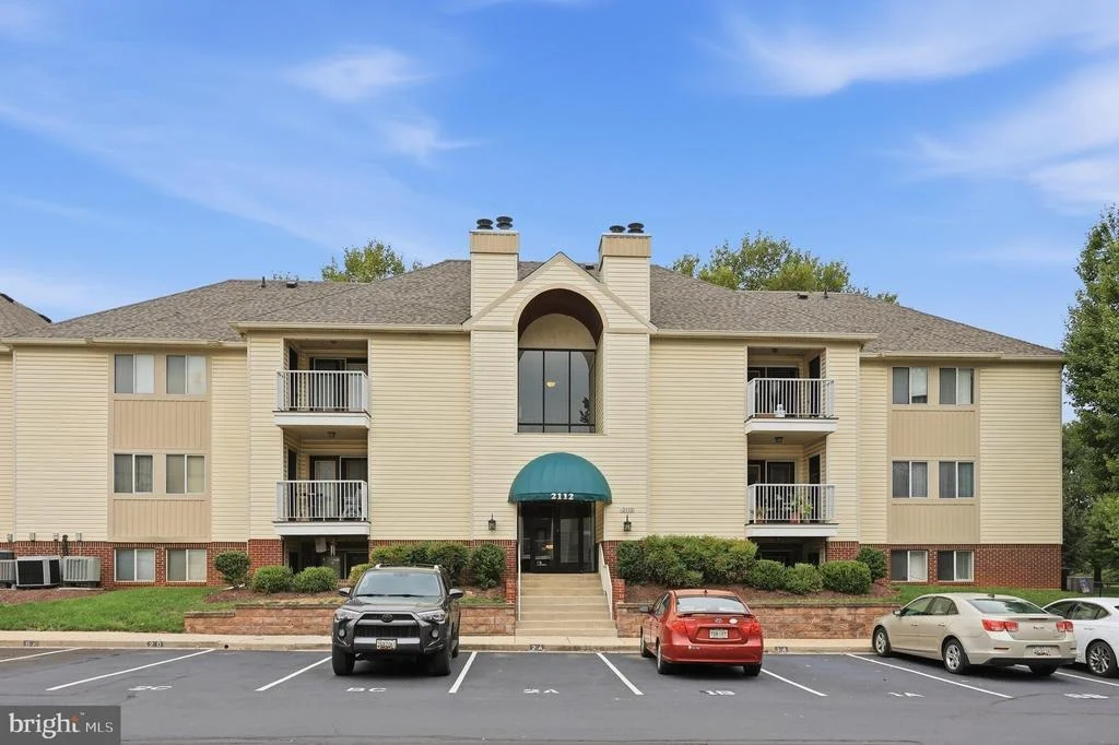 Photo of Unit 2C at 2112 WHITEHALL ROAD
