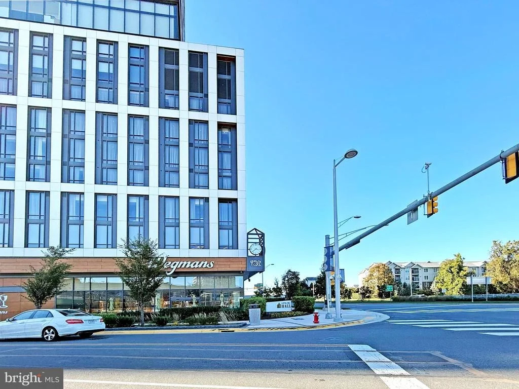 Photo of Unit 1303 at 1601 SPRING GATE DRIVE
