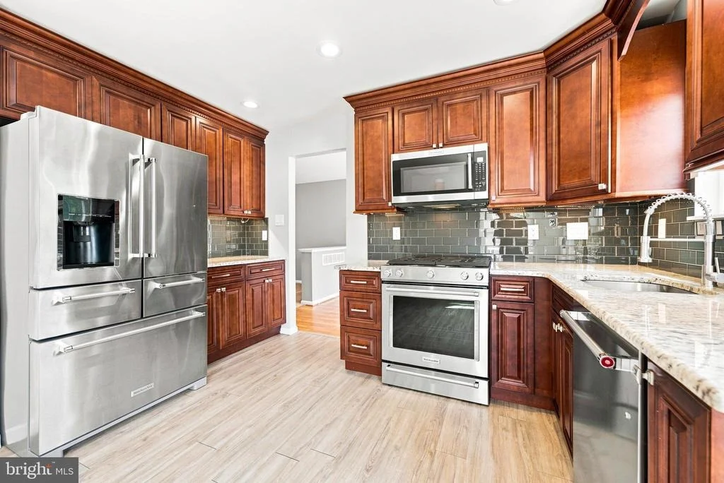 Photo of 17 GRAYSON PLACE