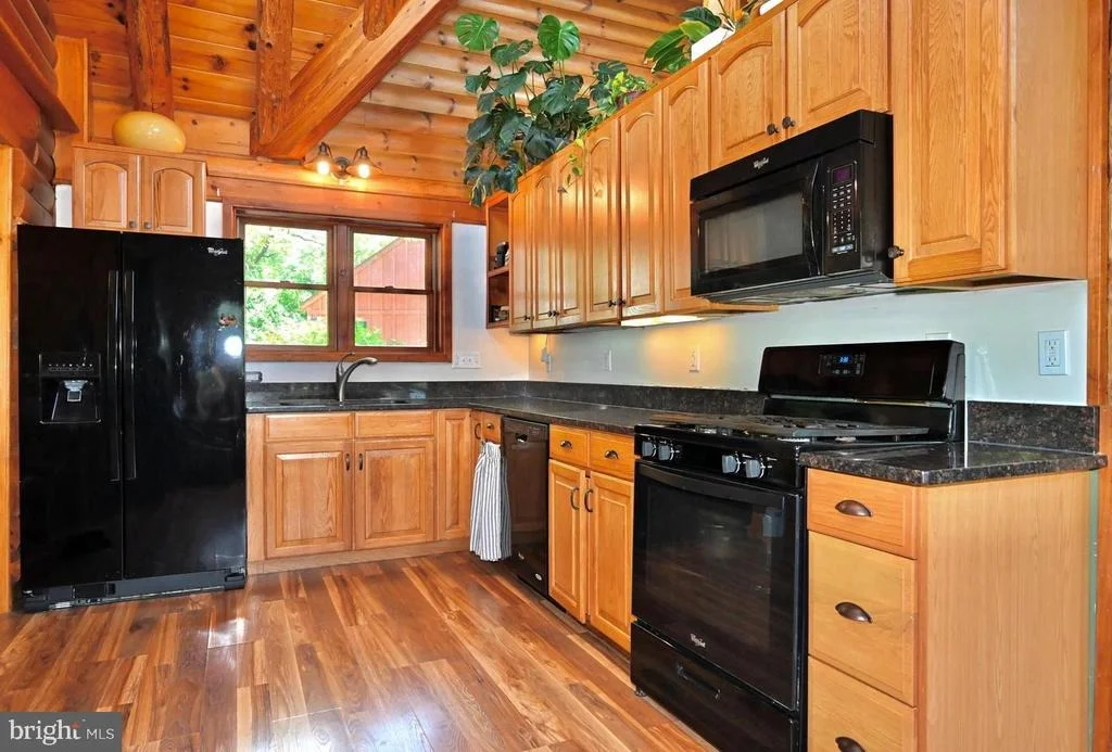 Photo of 8051 OLD RECEIVER ROAD