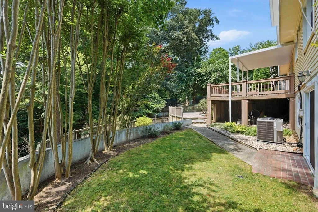 Photo of 7316 WALNUT KNOLL DRIVE