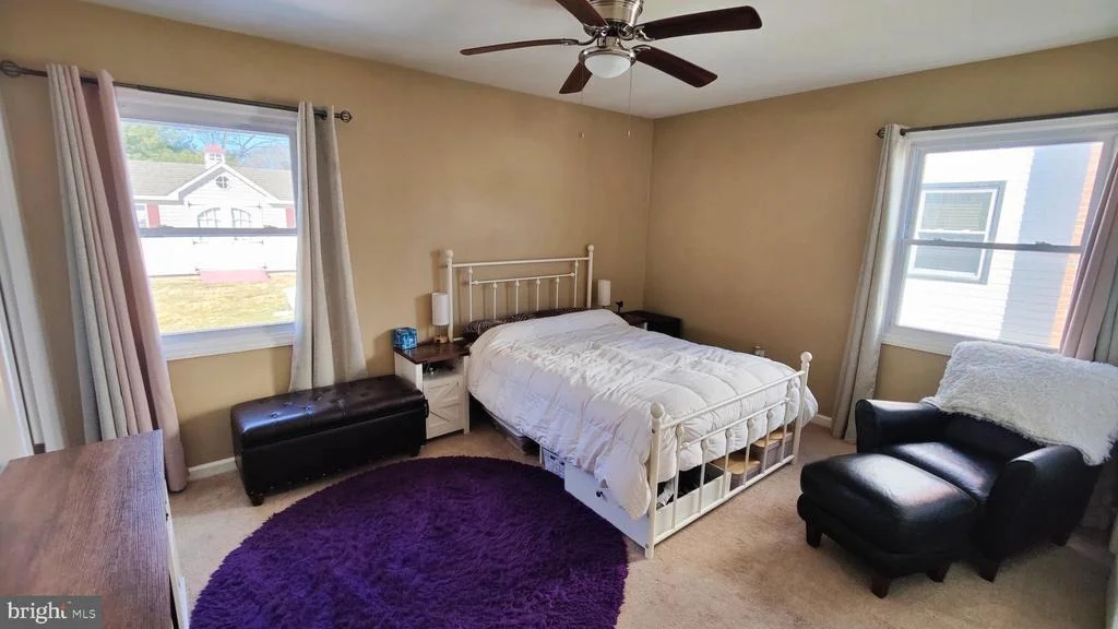 Photo of 146 GLENVIEW LANE