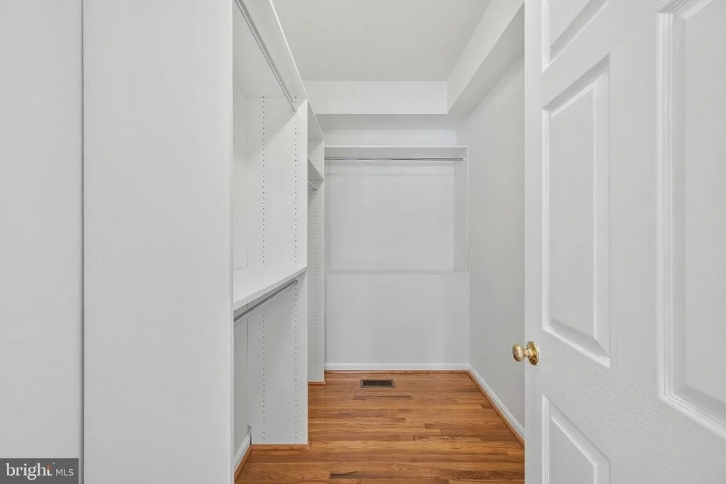 Photo of 1002 EASTBOURNE COURT