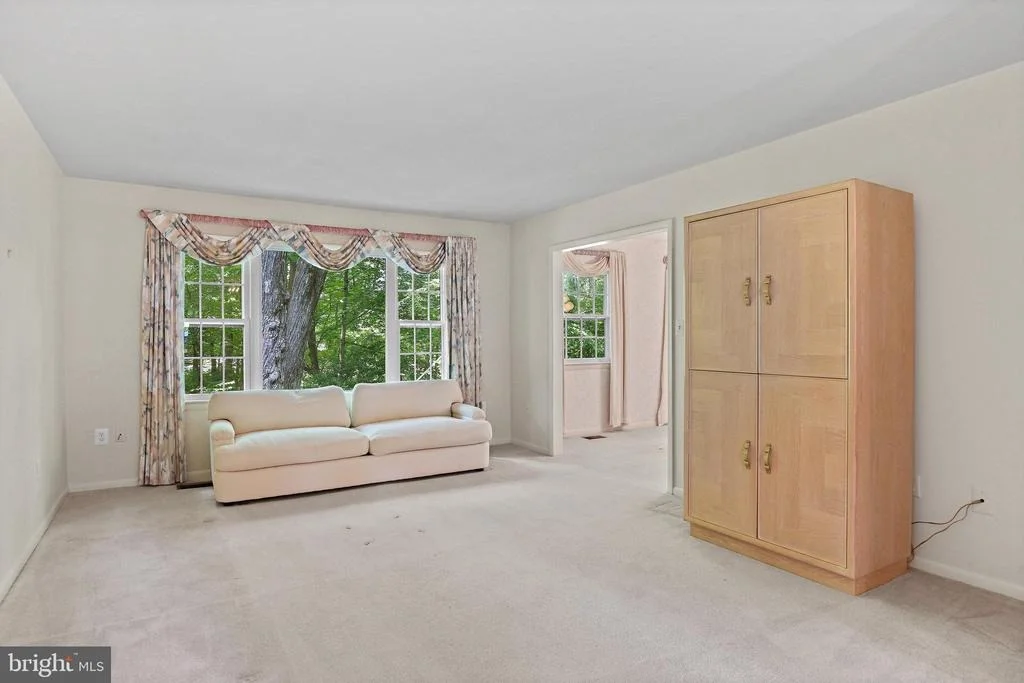 Photo of 3142 SEARSMONT PLACE