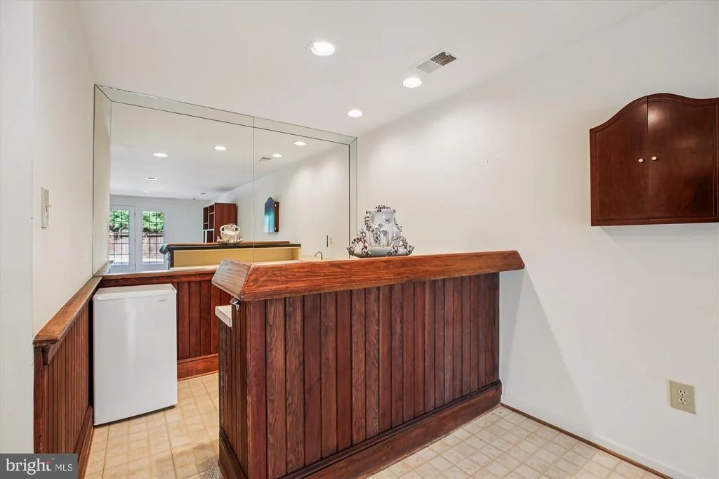 Photo of 9537 FOX HOLLOW