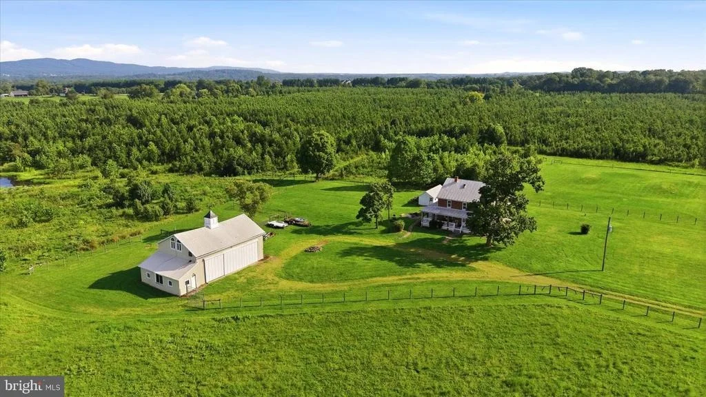 Photo of 43086 LUCKETTS ROAD