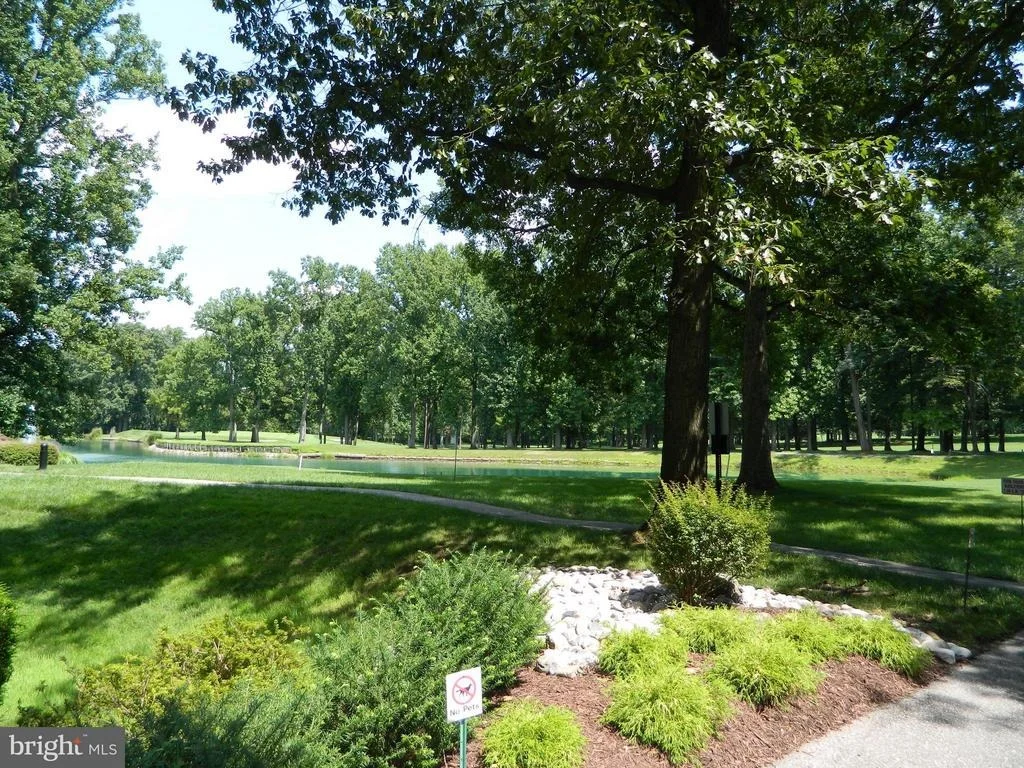 Photo of Unit 2107 at 15107 INTERLACHEN DRIVE