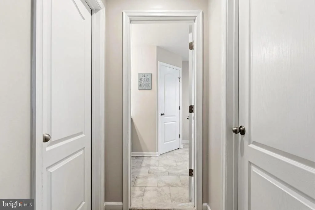 Photo of 2413 BELDEN LANE