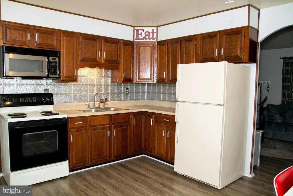 Photo of 276 PINOAK LANE
