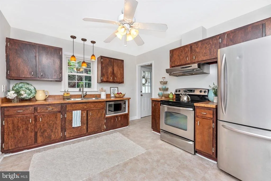 Photo of 9510 PLEASANT PLAINS ROAD