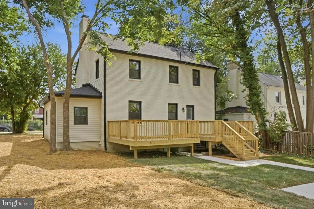 Photo of 9424 COLESVILLE ROAD
