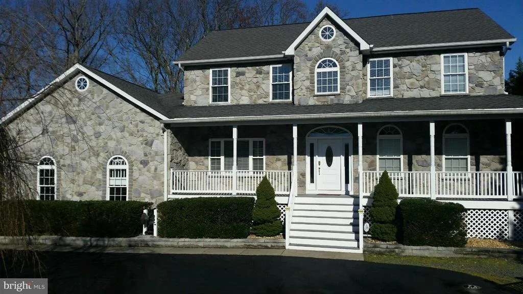 Photo of 2385 CAPE LEONARD DRIVE