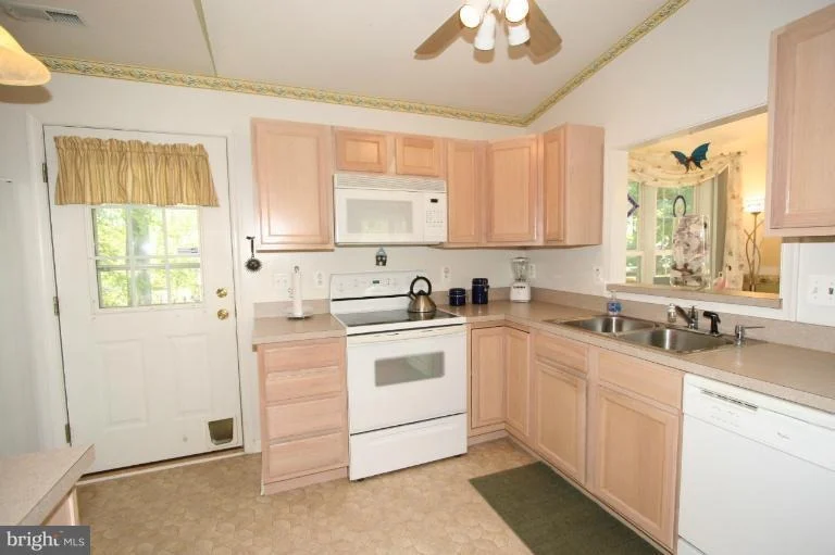 Photo of 721 SENECA GARDENS ROAD