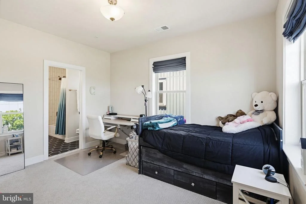 Photo of 8693 SATINWOOD DRIVE