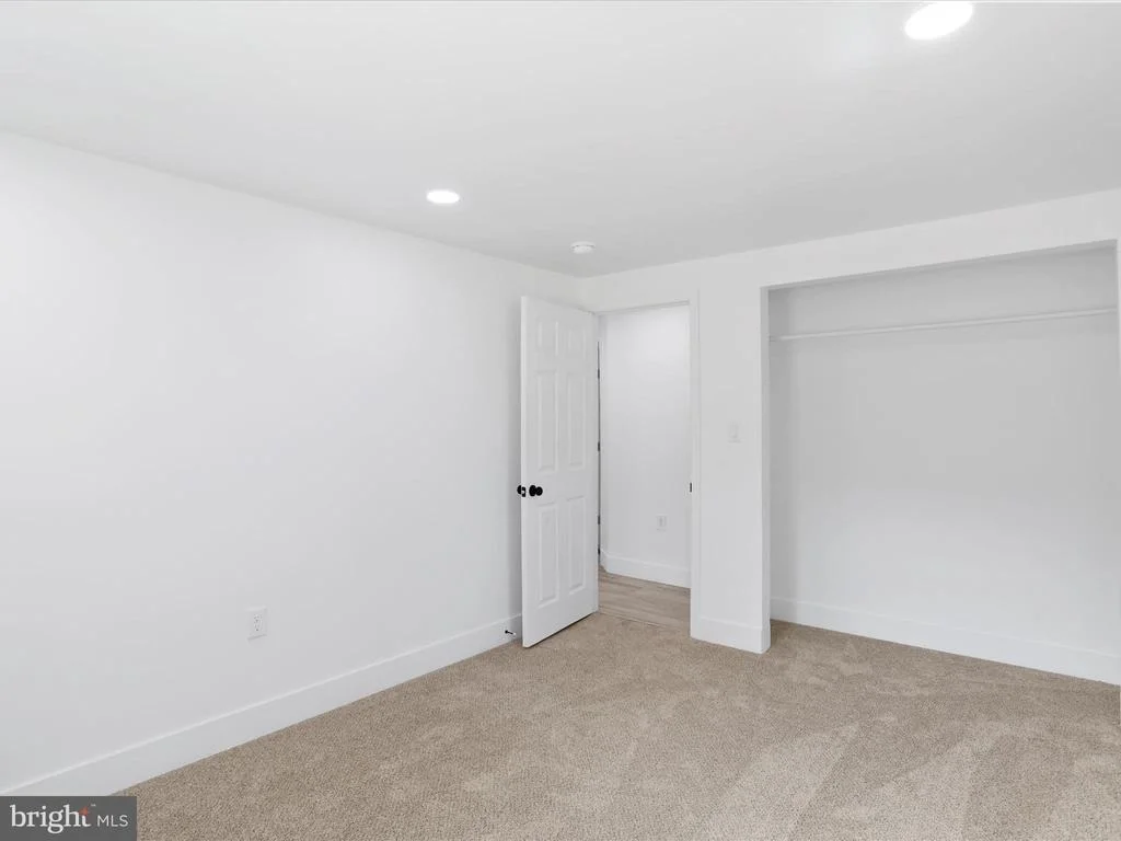 Photo of 535 HARRISON AVENUE
