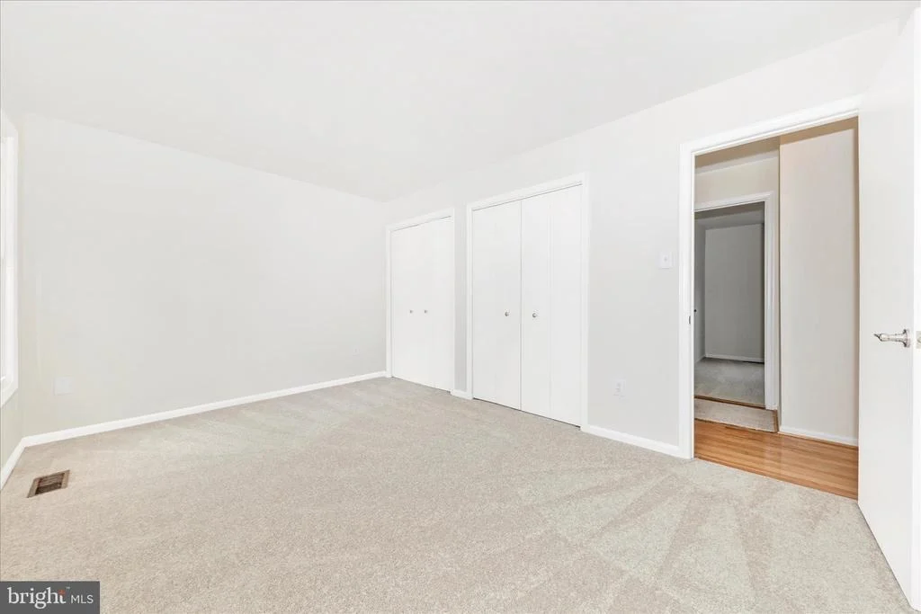 Photo of 176 STONEYBROOK COURT