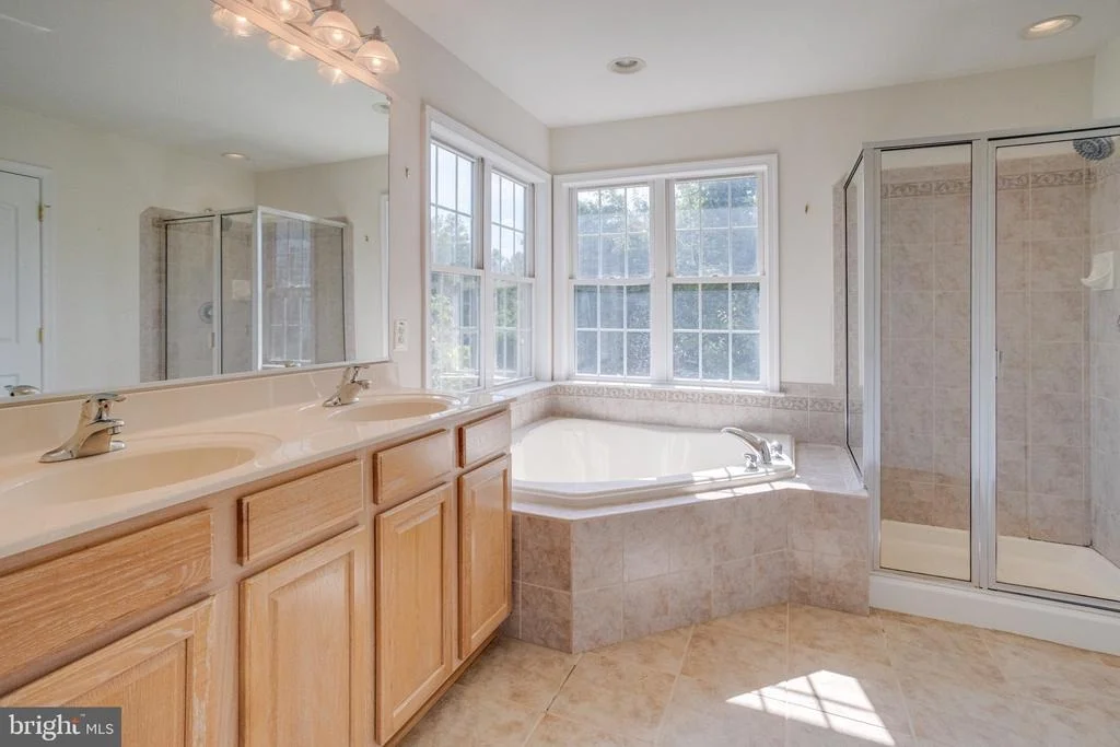 Photo of 4835 SEVEN TRAILS CIRCLE