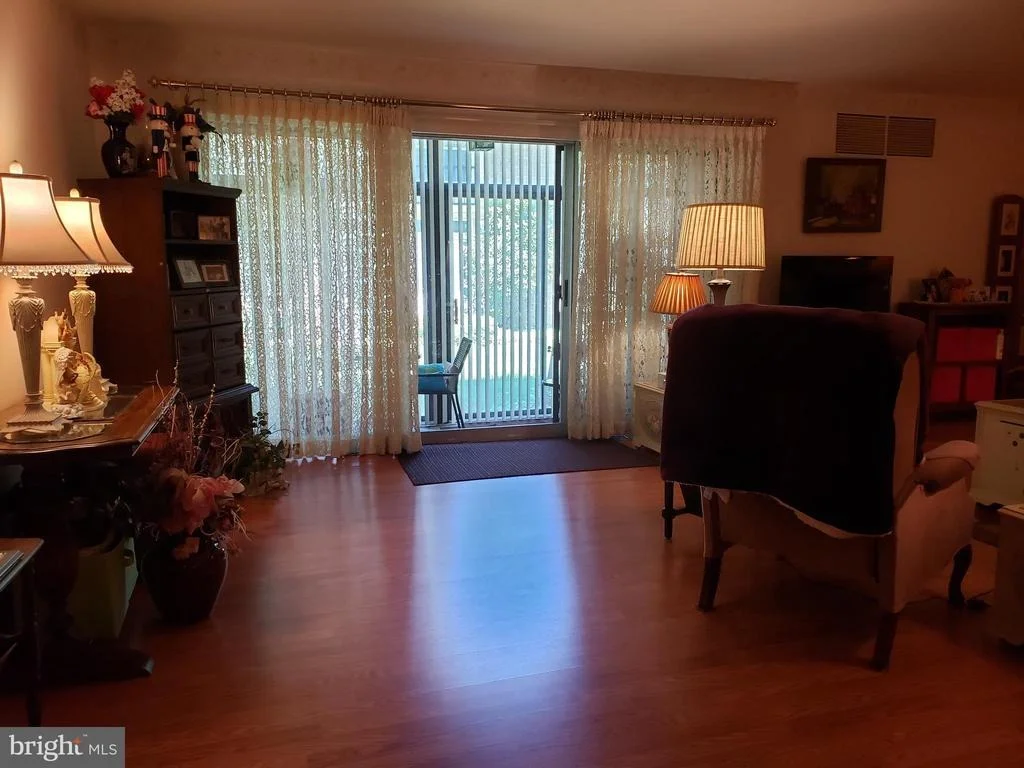 Photo of Unit 31B at 3629 GLEN EAGLES DRIVE