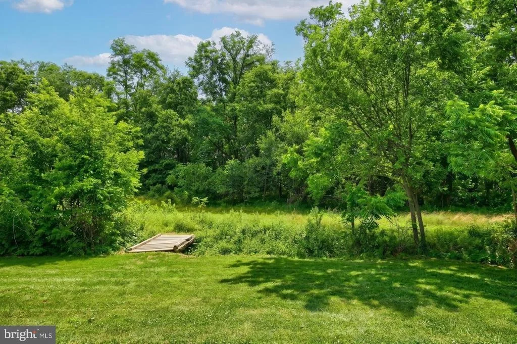 Photo of 105 WEIRE ROAD