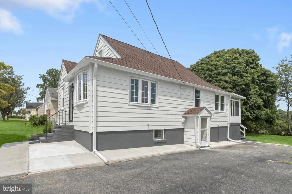Photo of 4126 CLIFFVALE ROAD
