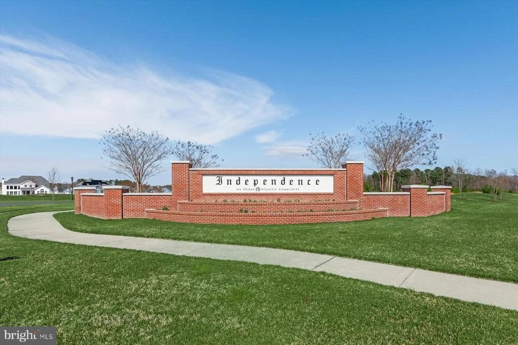 Photo of 24032 BENJAMIN HARRISON CIRCLE