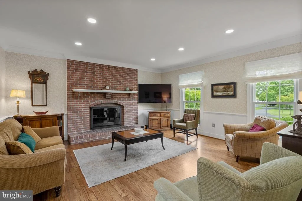 Photo of 21108 GOLF ESTATES DRIVE