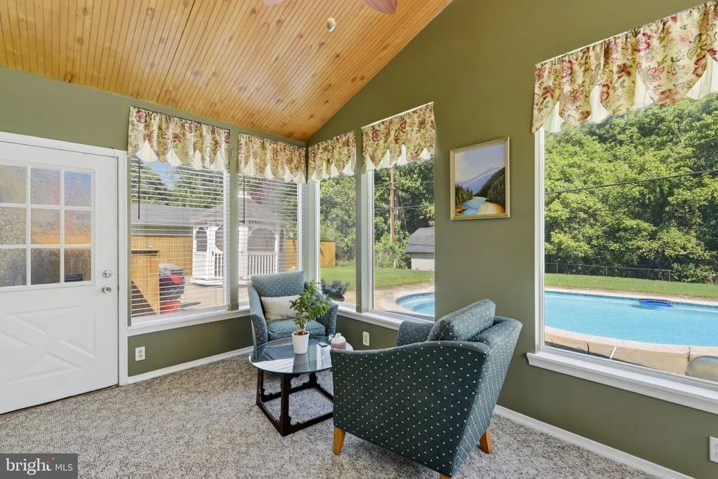 Photo of 15746 POINTER RIDGE DRIVE